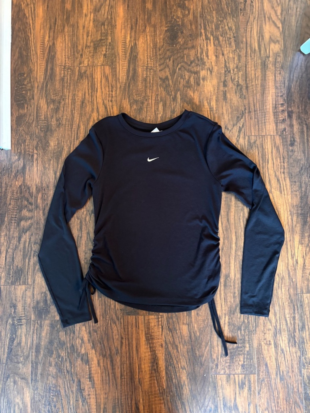 Nike Black Long Sleeve Ruched-Hem Top with Swoosh Ribbed Size Large